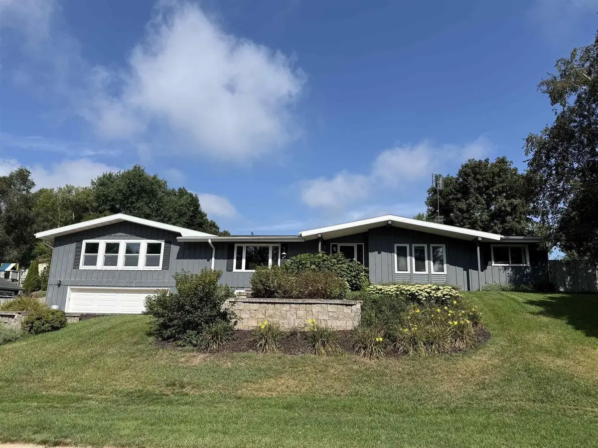 1717 Lakeview Drive, Tomah, WI 54660 - #1