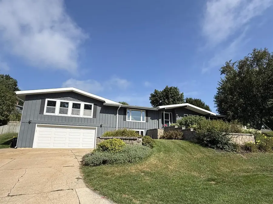1717 Lakeview Drive, Tomah, WI 54660 - #2