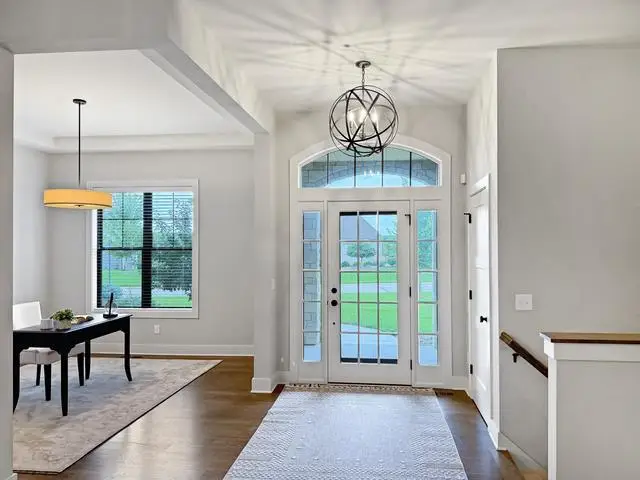 N18W24703 Still River Drive, Pewaukee, WI 54072 - #3
