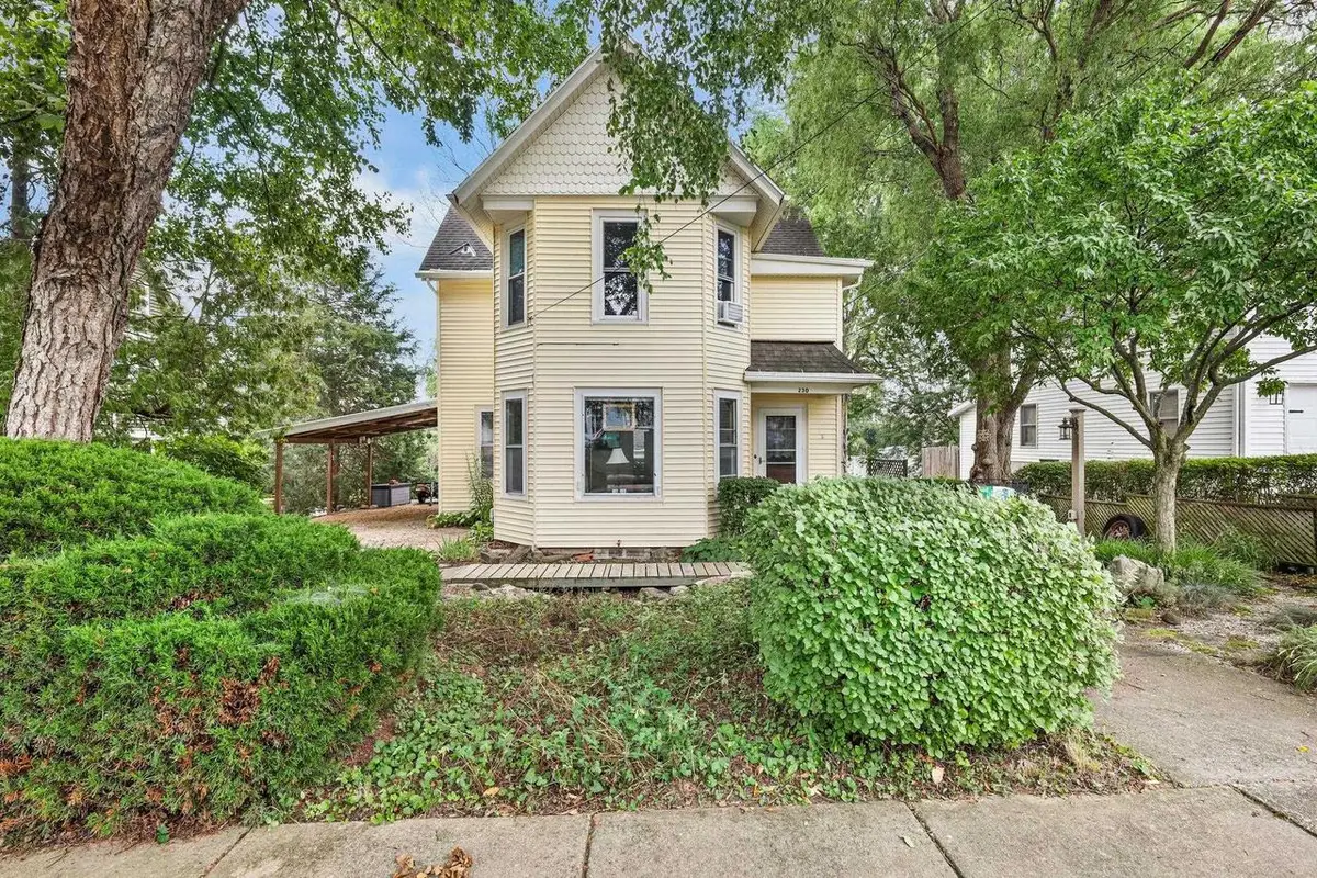 230 Boorman Street, Waterloo, WI 53594 - #1