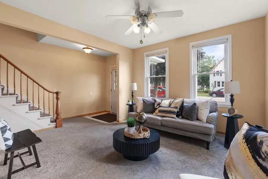 111 E Carroll Street, Portage, WI 53901 - #2