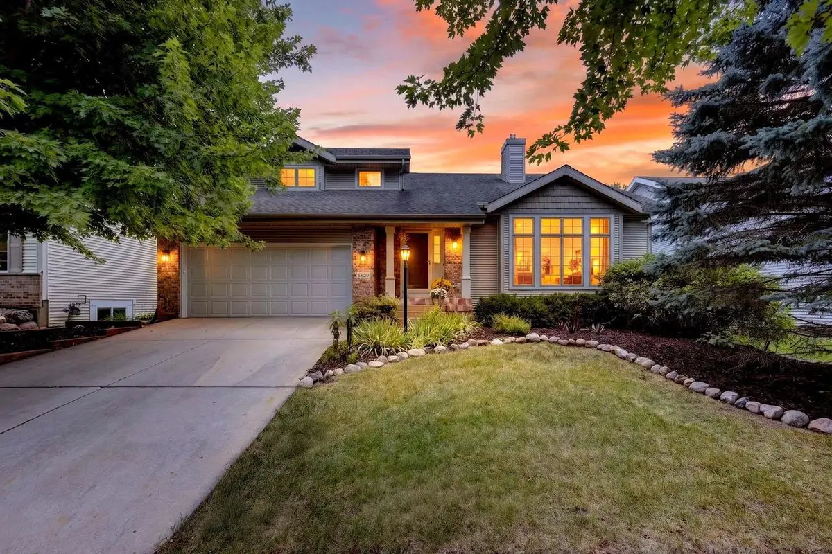 5629 Kinsale Drive, Fitchburg, WI 53711 - #1
