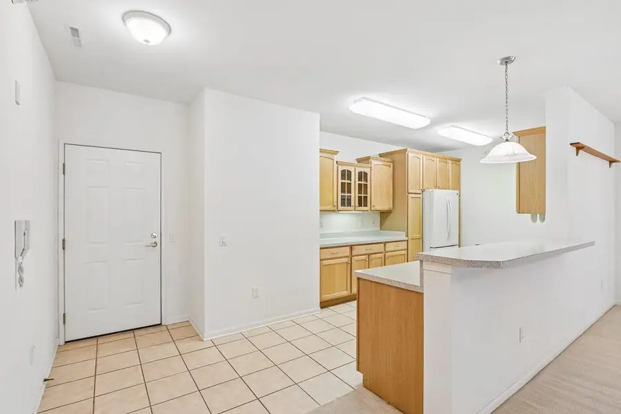 69 Cherokee Circle #103, Madison, WI 53704 - #3