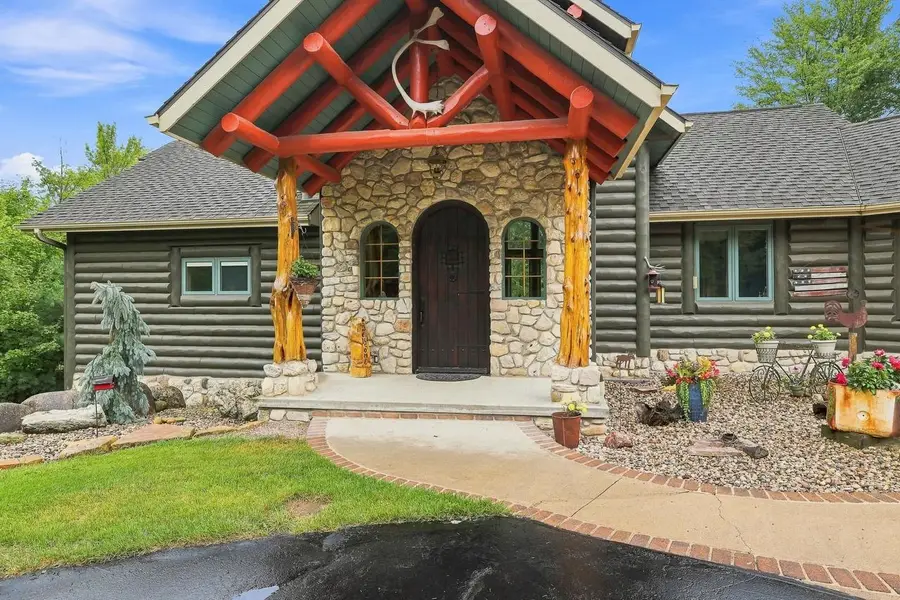 7473 Oesterle Lane, Rosholt, WI 54473 - #2