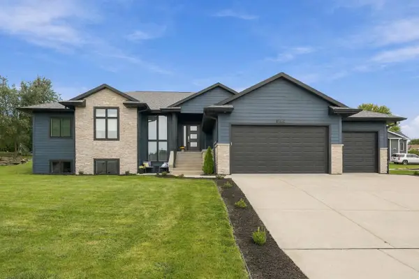 216 Ridge Creek Drive, Janesville, WI 53548