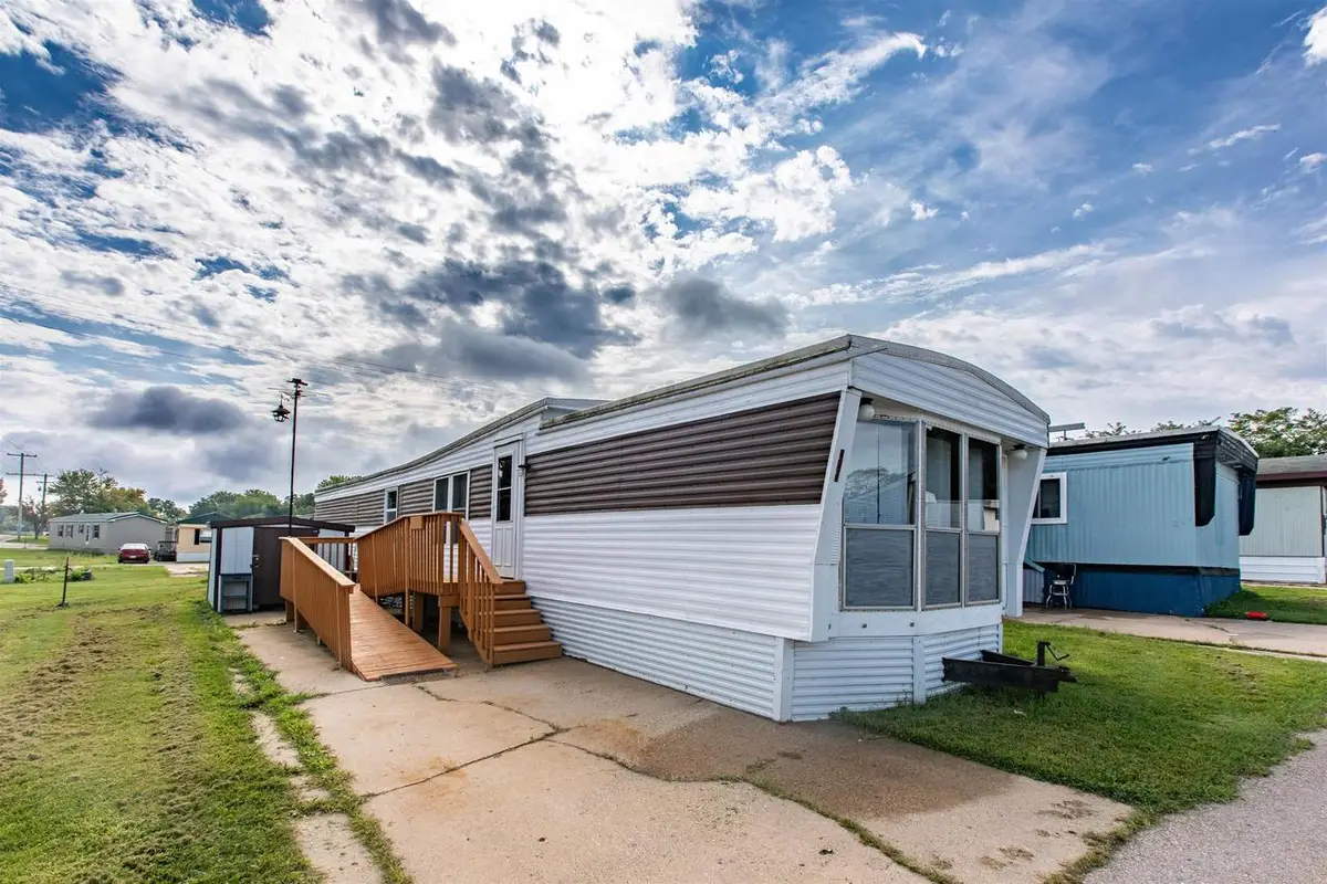 202 2nd Street, Dodgeville, WI 53533 - #1