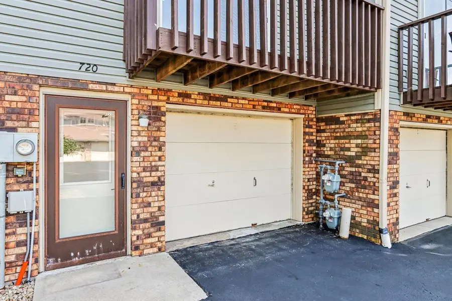 720 South Street, Deforest, WI 53532 - #3