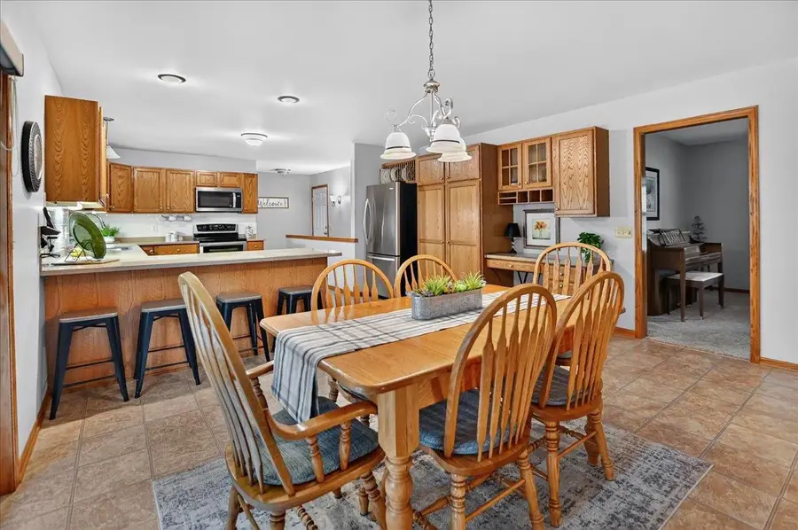617 Kvamme Lane, Stoughton, WI 53589 - #3