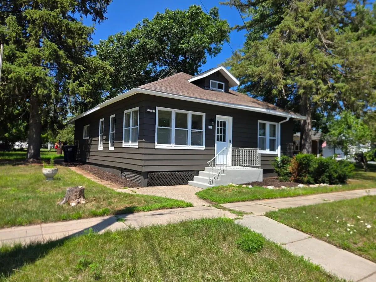 326 Rogers Street, Lyndon Station, WI 53944 - #1