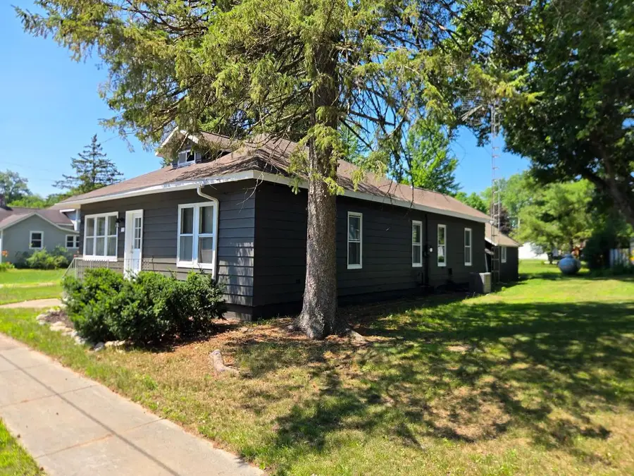 326 Rogers Street, Lyndon Station, WI 53944 - #2