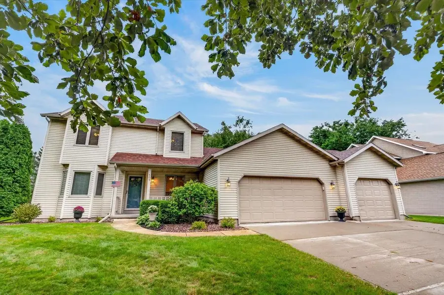 509 Meadow View Lane, Deforest, WI 53532 - #2