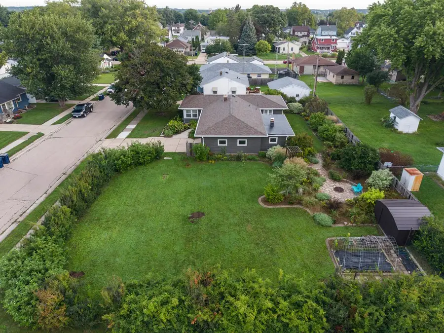 1245 S Terrace Street, Janesville, WI 53546 - #3