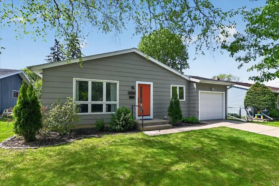 6105 Birch Hill Drive, Madison, WI 53711 - #2