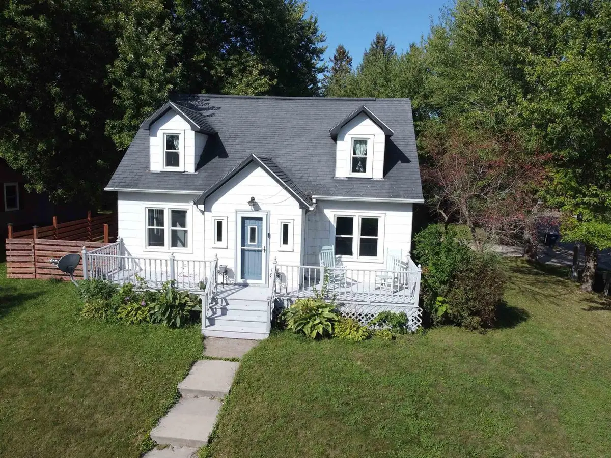 1 Madden Street, Mauston, WI 53948 - #1