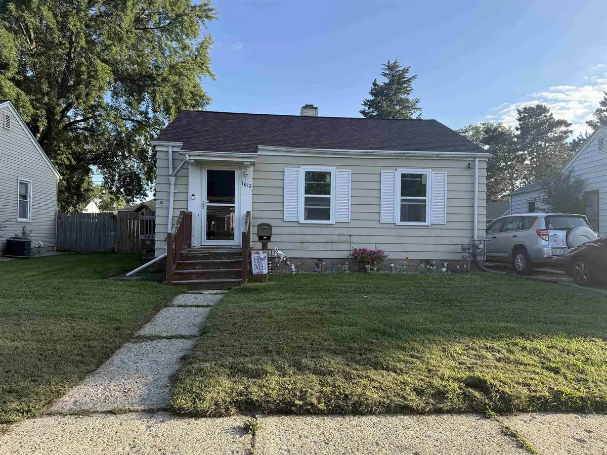 1612 Calumet Avenue, Beloit, WI 53511 - #1