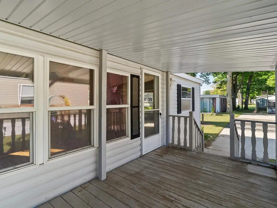 5 Beechwood Drive, Sheboygan, WI 53081 - #2