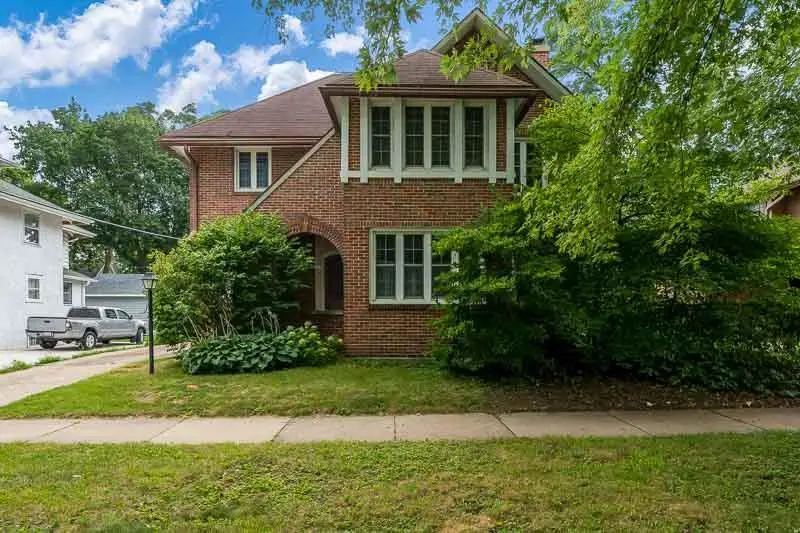 810 Chapin Street, Beloit, WI 53511 - #2