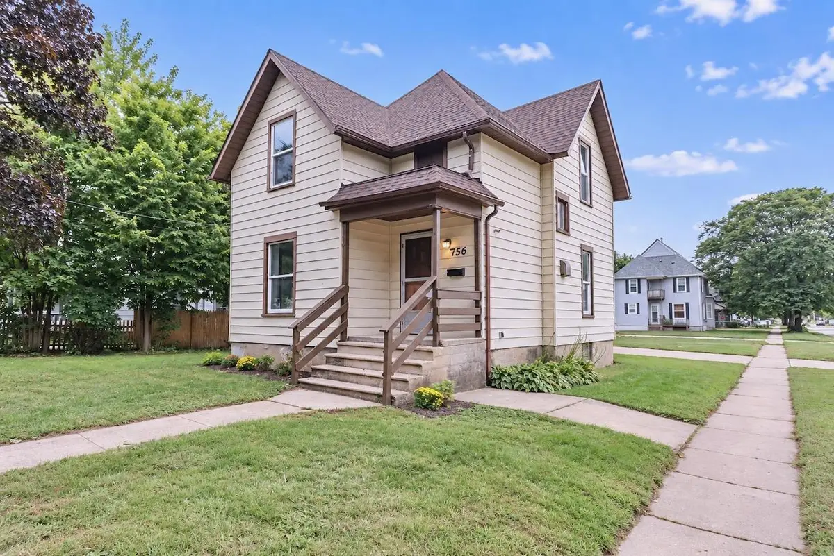 756 8th Street, Beloit, WI 53511 - #1
