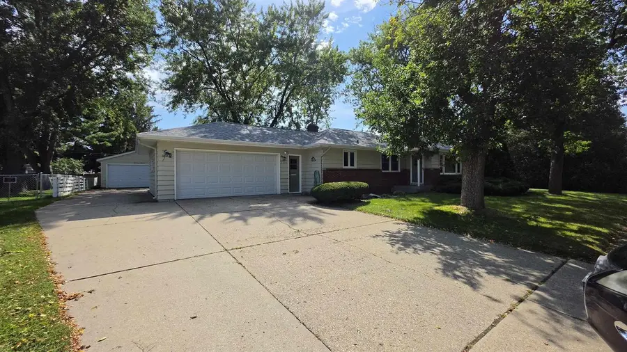 1213 Kellogg Avenue, Janesville, WI 53546 - #3