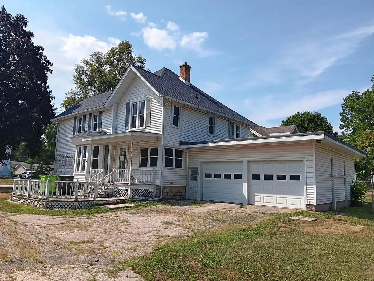 212 Spring Street, Fox Lake, WI 53933 - #1