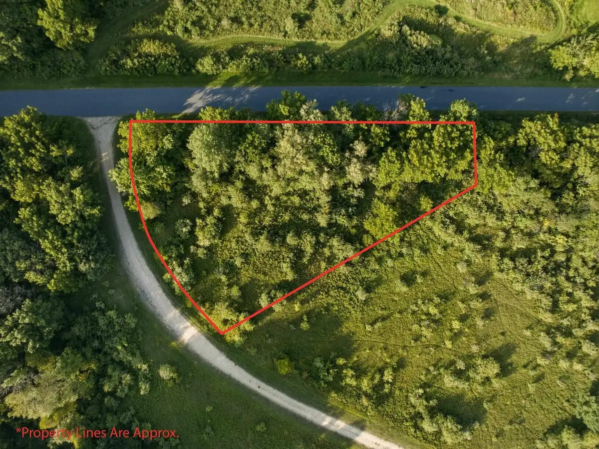 L402 Ski Pole Lane, La Valle, WI 53941 - #1
