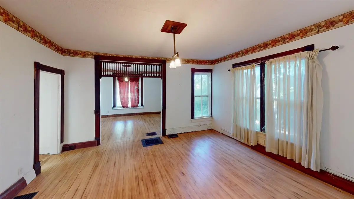408 Superior Avenue, Tomah, WI 54660 - #1