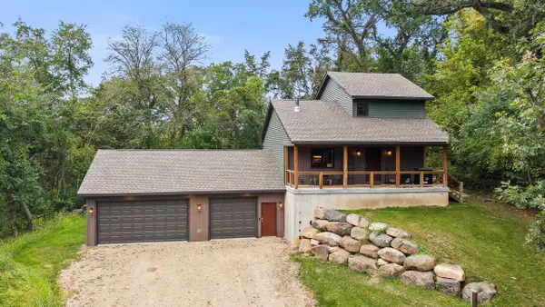 N4709 St Lawrence Bluff Road, Poynette, WI 53955