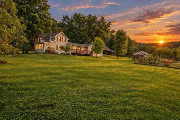 17857 Old County Farm Drive, Richland Center, WI 53581