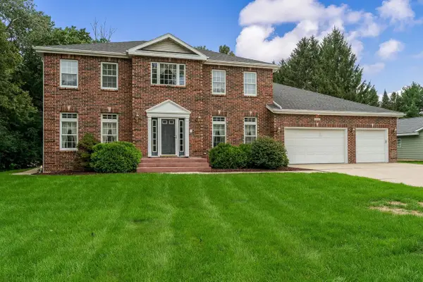 1650 Hemmingway Court, Janesville, WI 53545