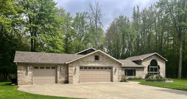 450 Marnie Lane, Peshtigo, WI 54157