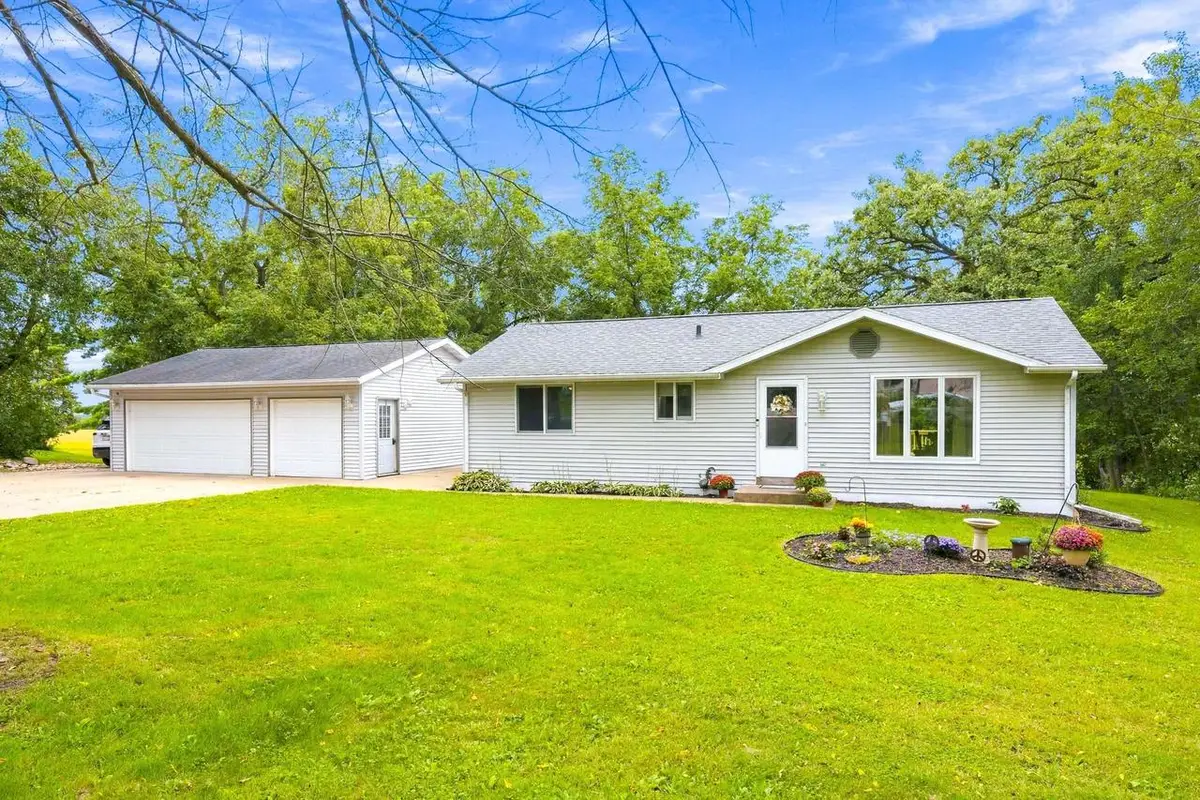 326 E Russell Road, Janesville, WI 53545 - #1