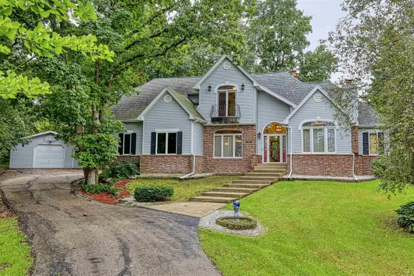 3115 Hawks Haven Trail, Deforest, WI 53532