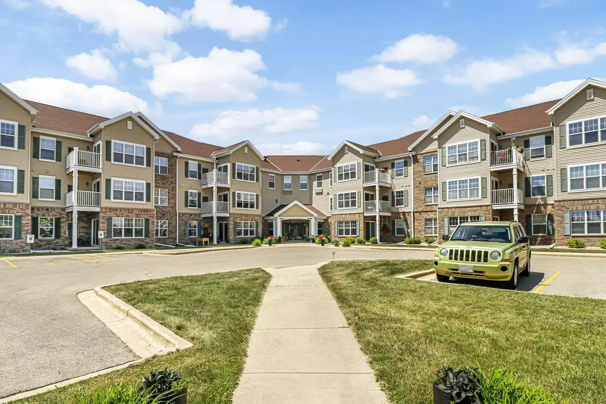6833 Parkside Circle, Windsor, WI 53532 - #1