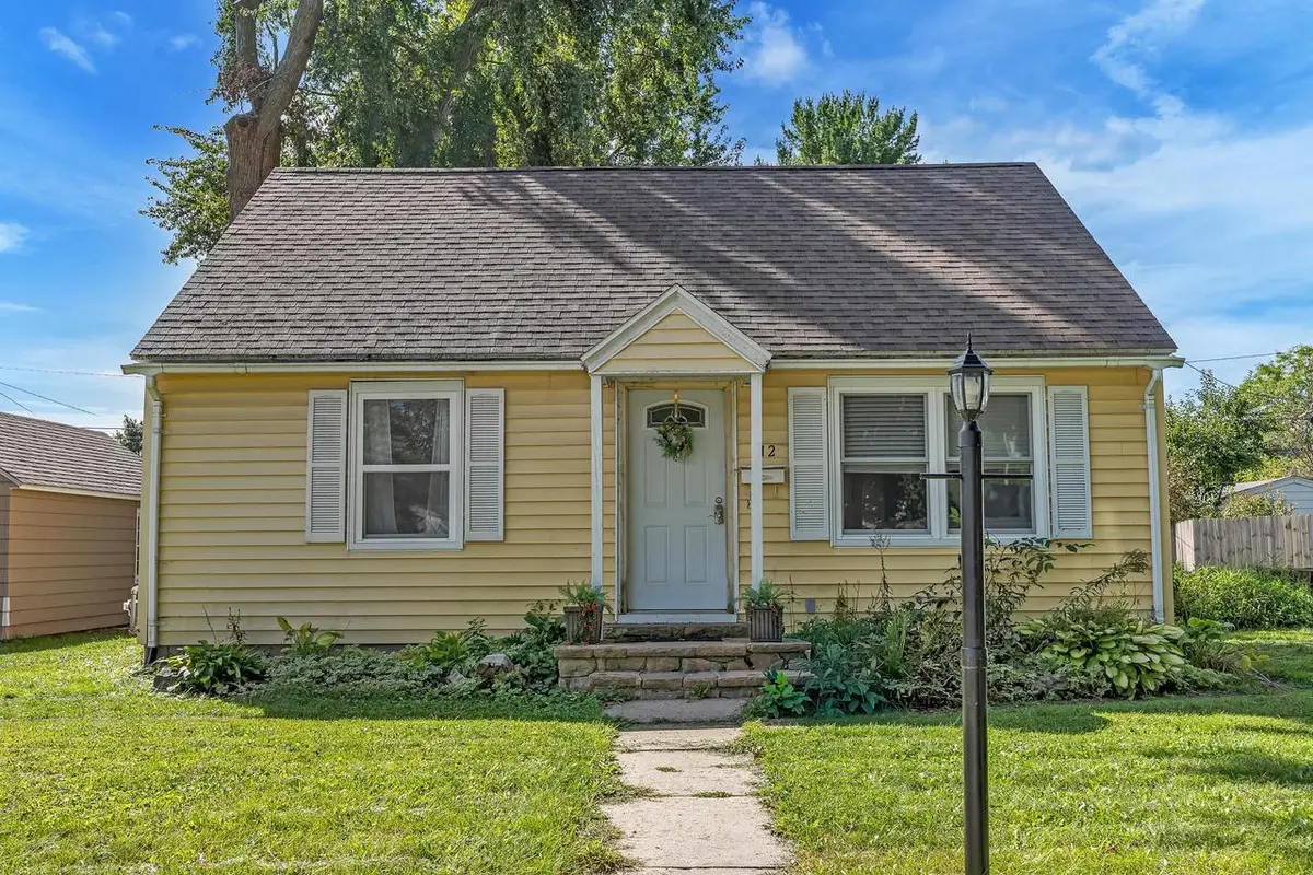 512 10th Street, Baraboo, WI 53913 - #1