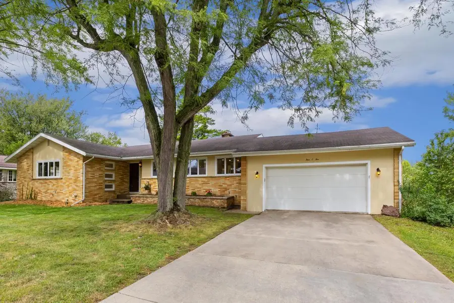 405 Elmberta Street, Mauston, WI 53948 - #3