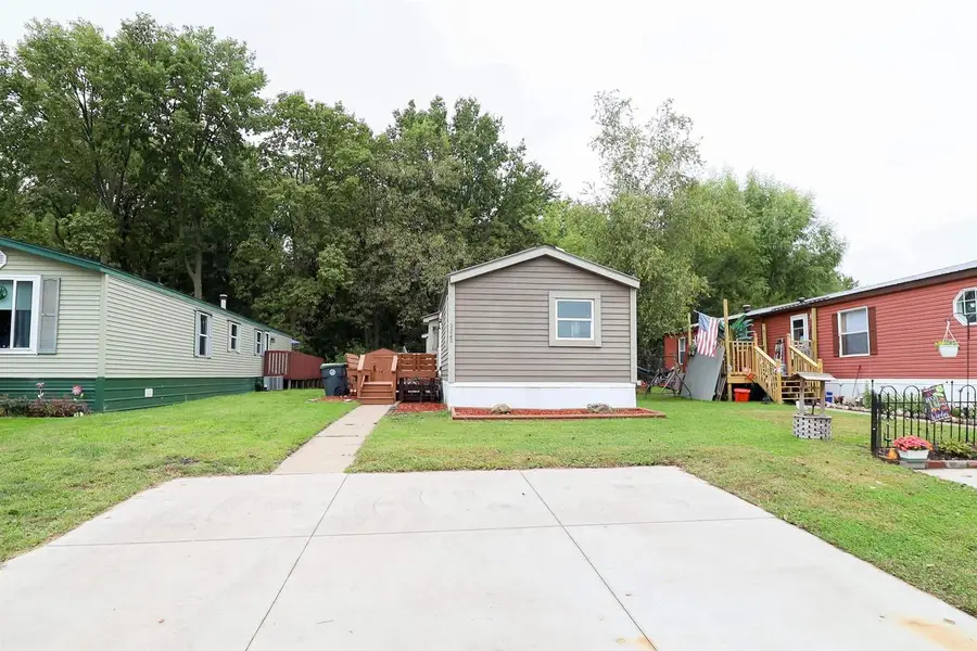 5322 Sandpiper Lane, La Crosse, WI 54601 - #2