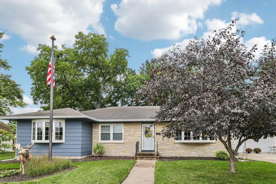 535 N Willow Street, Reedsburg, WI 53959 - #3