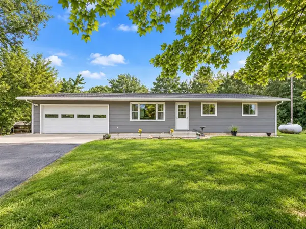 W10286 County Road O, Portage, WI 53901