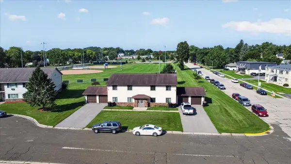 202 Danbury Court, Deforest, WI 53532