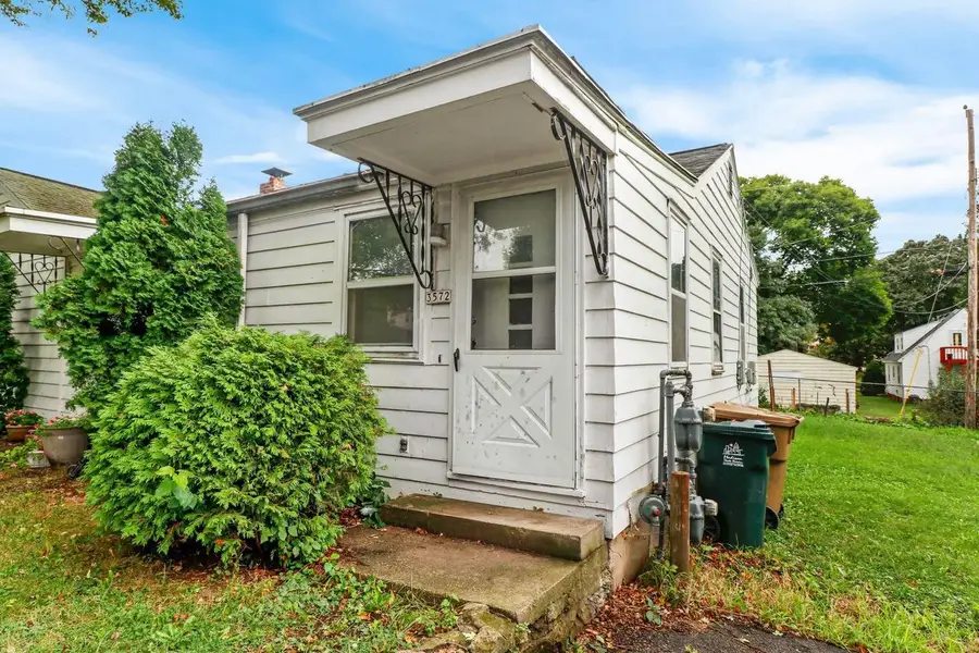 3570 Ridgeway Avenue, Madison, WI 53704 - #3