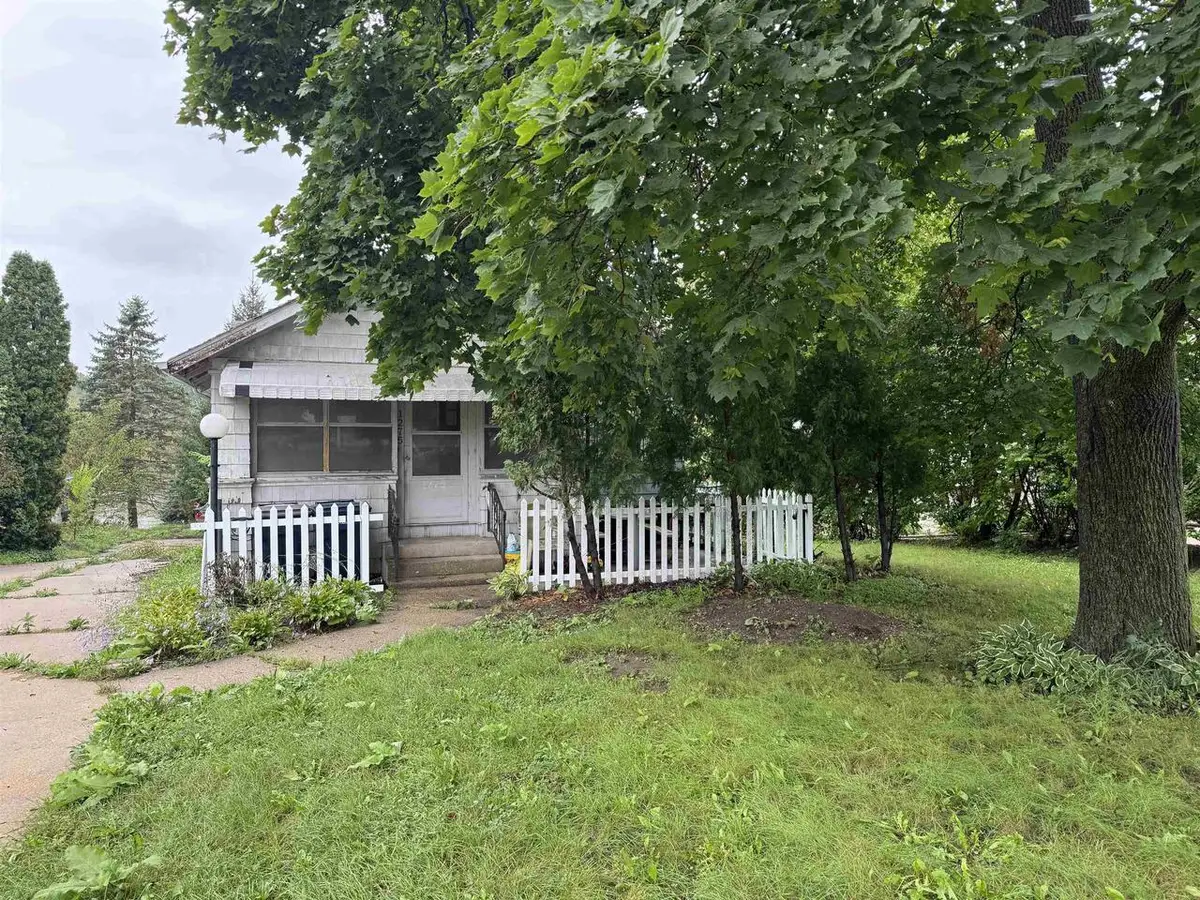 1275 N Parker Drive, Janesville, WI 53545 - #1