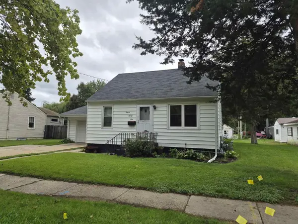 1121 Putnam Avenue, Janesville, WI 53546