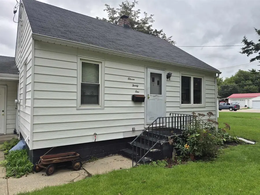1121 Putnam Avenue, Janesville, WI 53546 - #3