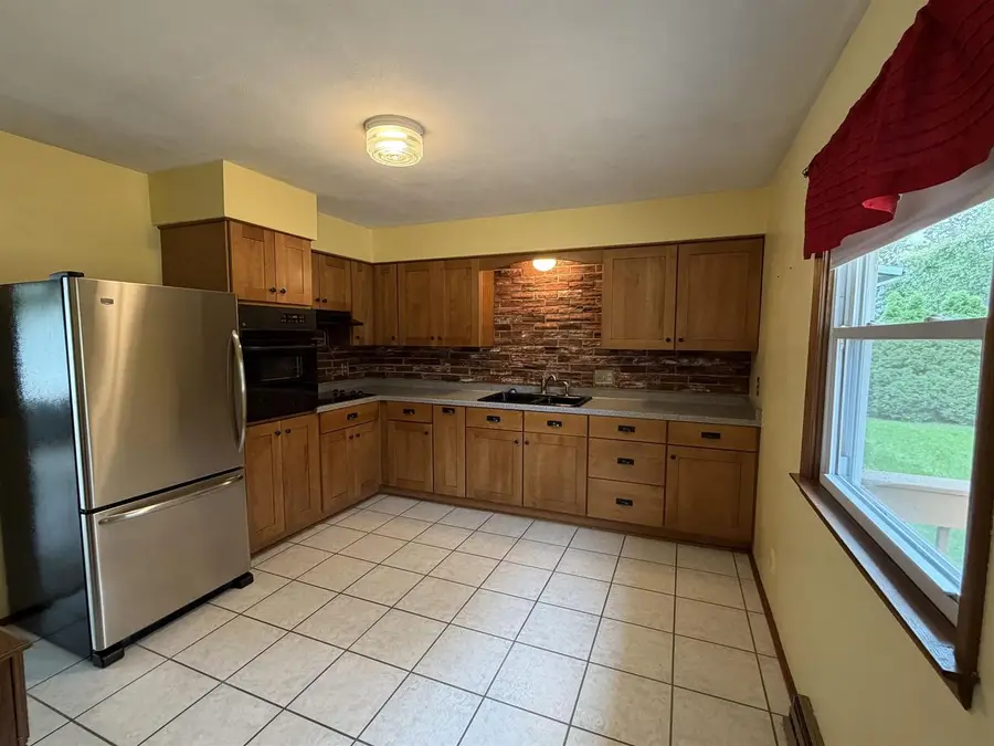 2211 E Easy Street, Beloit, WI 53511 - #2