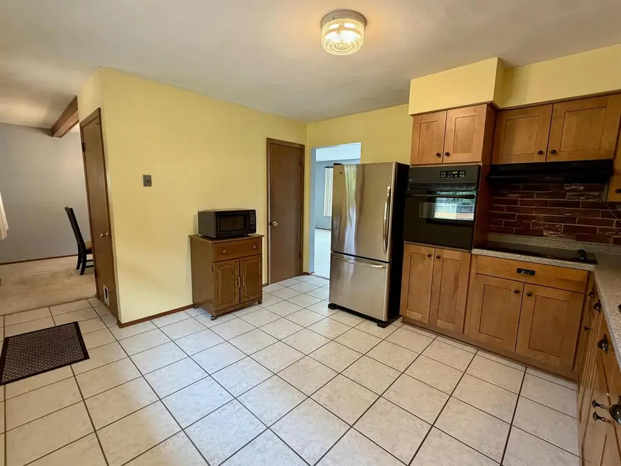 2211 E Easy Street, Beloit, WI 53511 - #3