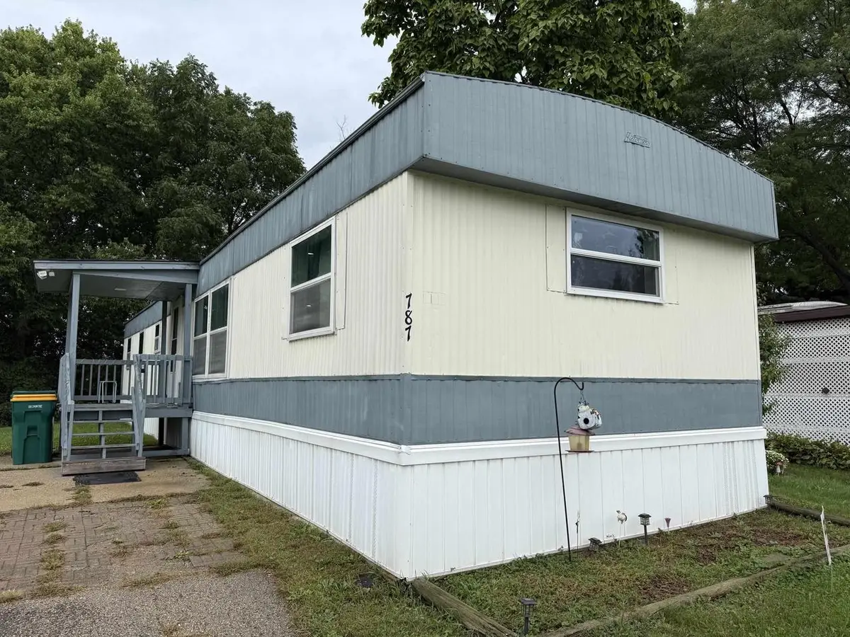 787 Norman Drive, Stoughton, WI 53589 - #1
