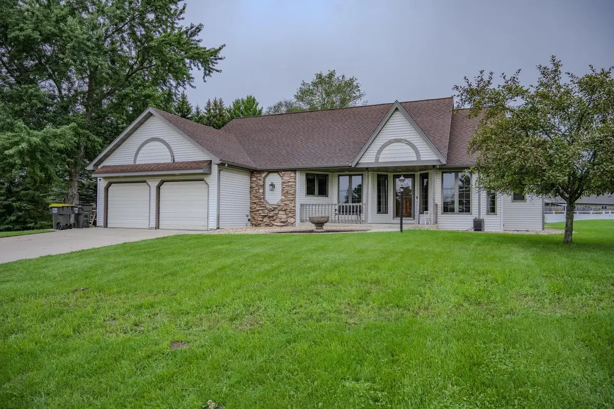 E6786 Fawn Valley Drive, Reedsburg, WI 53959 - #1