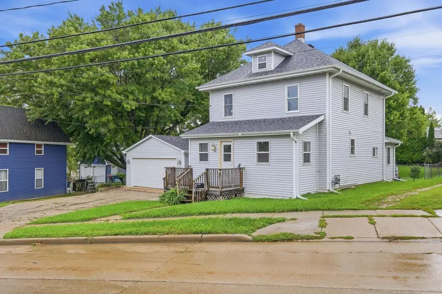 516 E FULTON Street, Edgerton, WI 53534 - #3