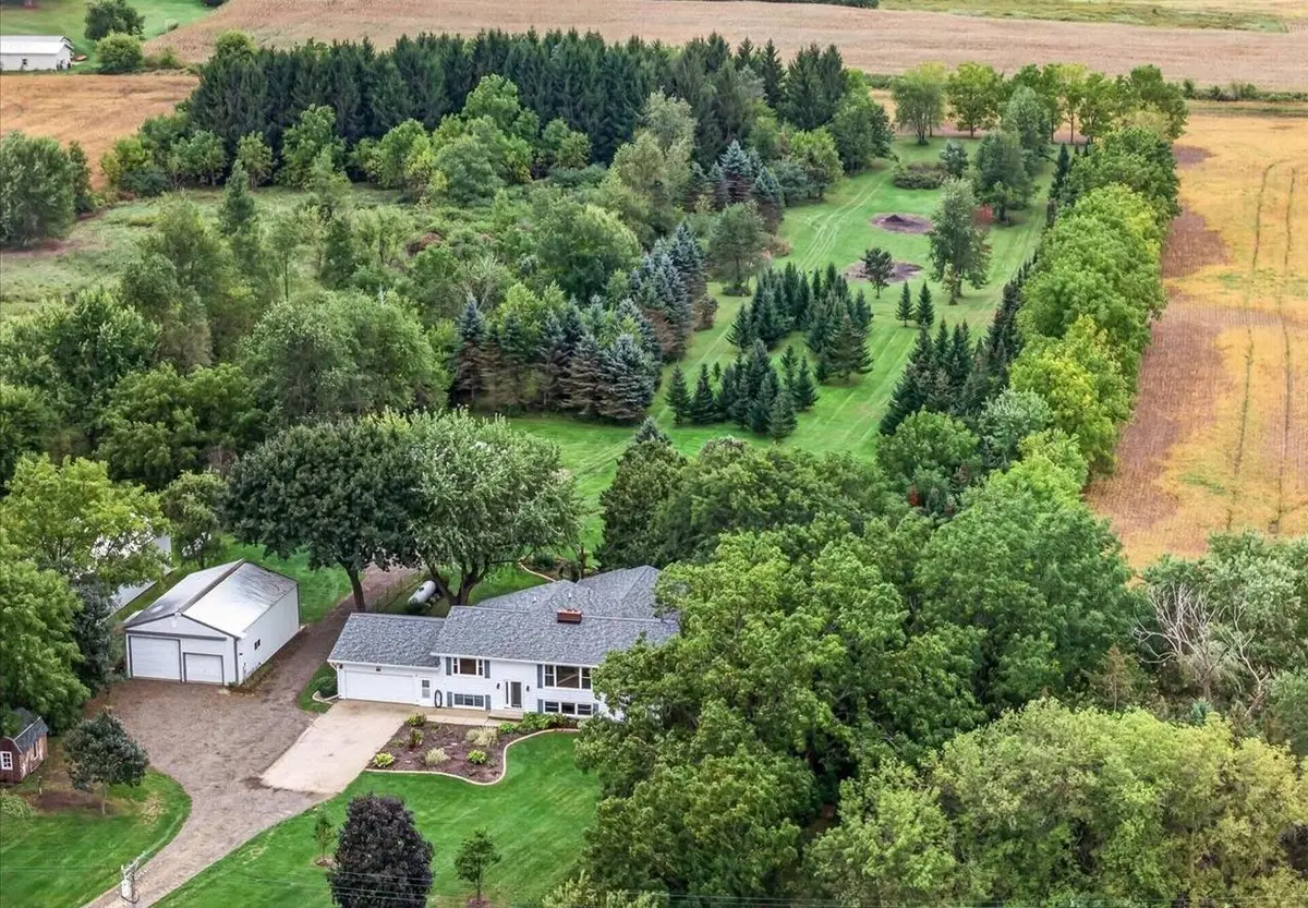 5981 Purcell Road, Oregon, WI 53575 - #1