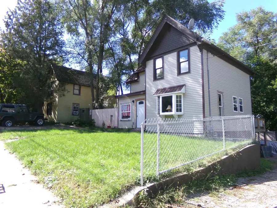 1332 Beloit Avenue, Janesville, WI 53546 - #3